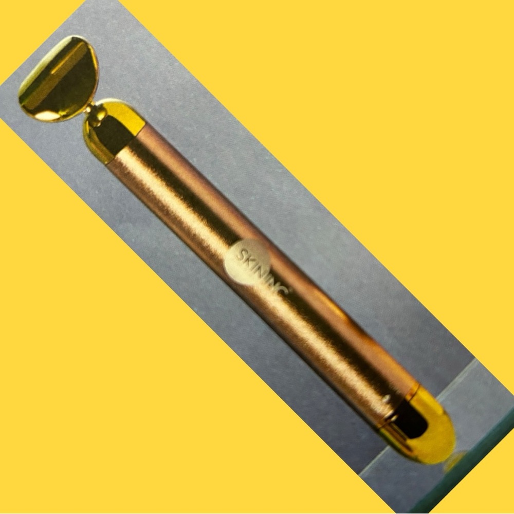 Sculpt Lift Bar 24 karat gold BY SKIN INC